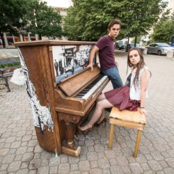 Profile image for Jocelyn & Chris Arndt