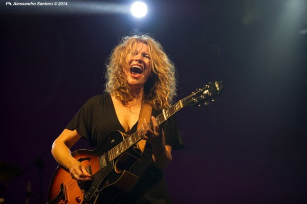 Profile image for Lisa Mills