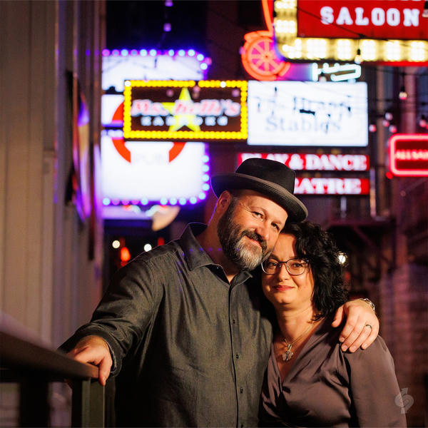 Profile image for Stephen Mougin and Jana Mougin